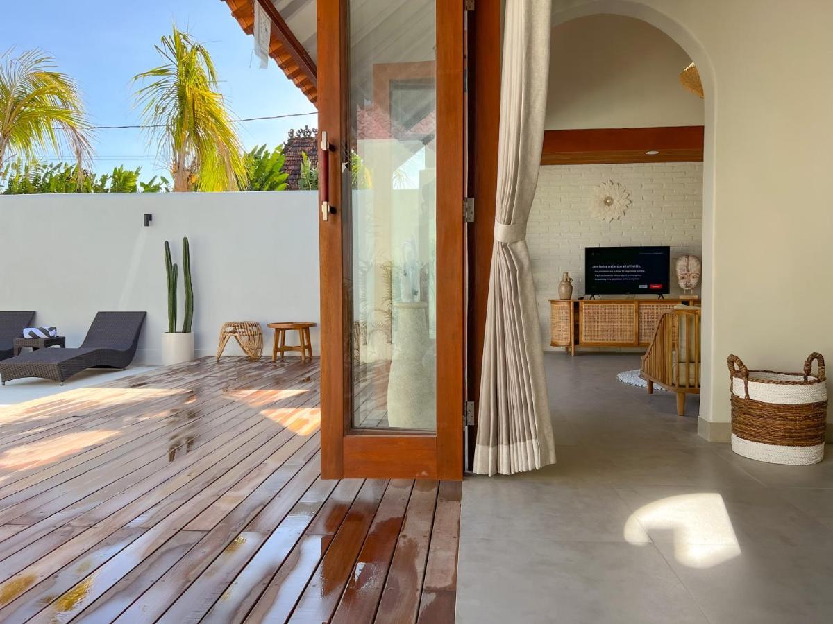 Moana Villa & Suites Bingin ウルワツ エクステリア 写真
