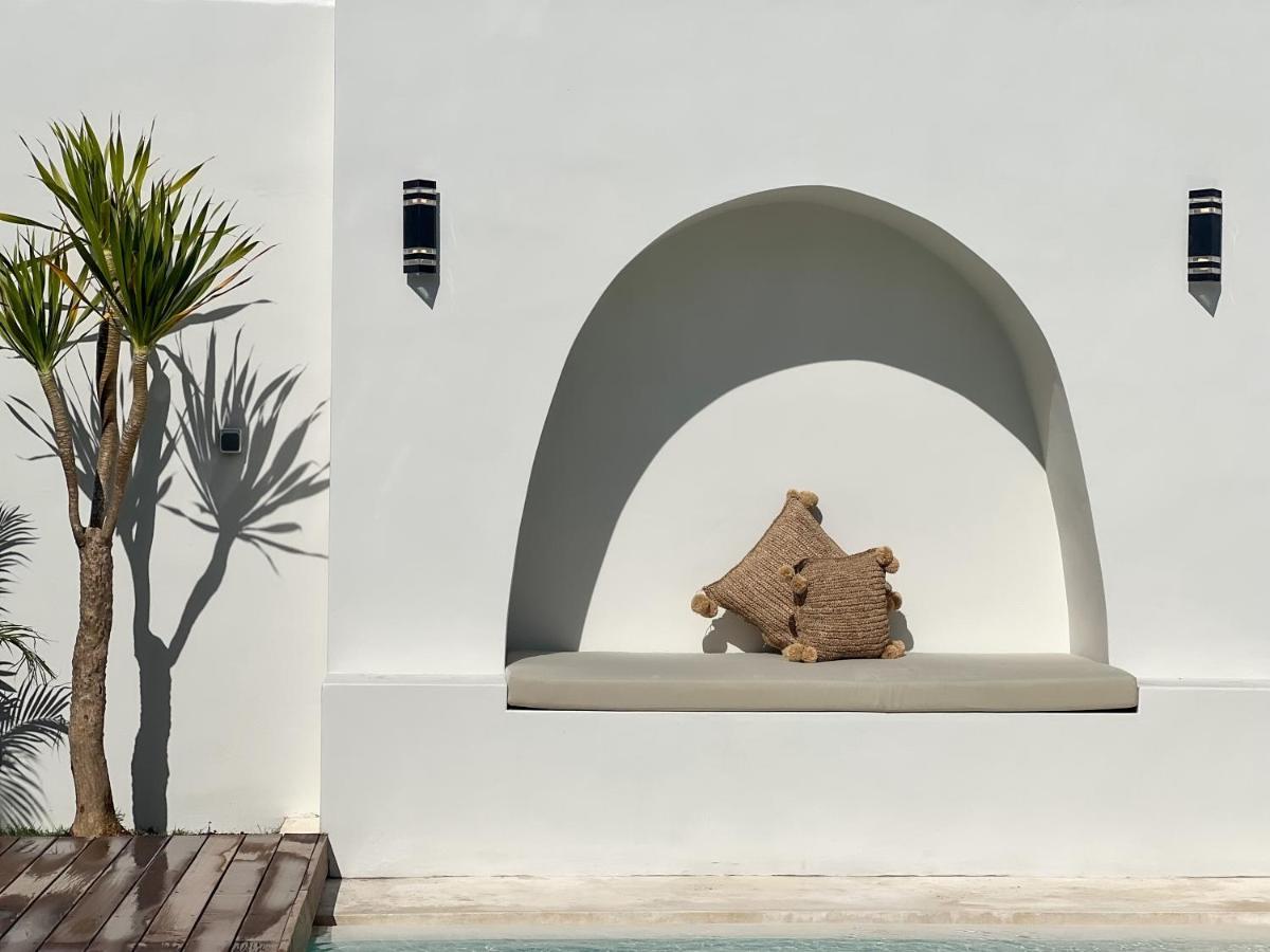 Moana Villa & Suites Bingin ウルワツ エクステリア 写真